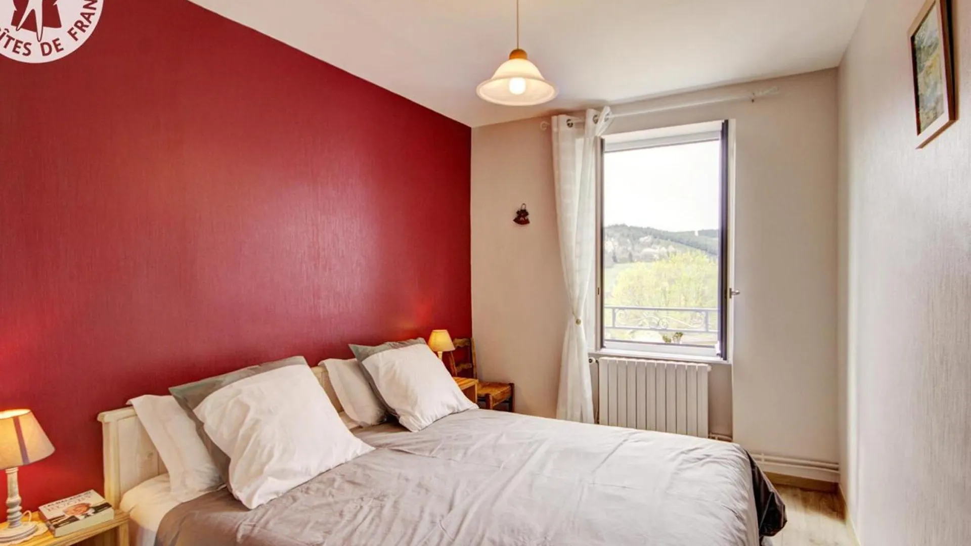 Gite Rural Familial Avec Jardin, Terrasse Et Equipements Modernes Pres Du Parc Livradois Forez - Fr-1-496-22 Chérier Casa de Férias